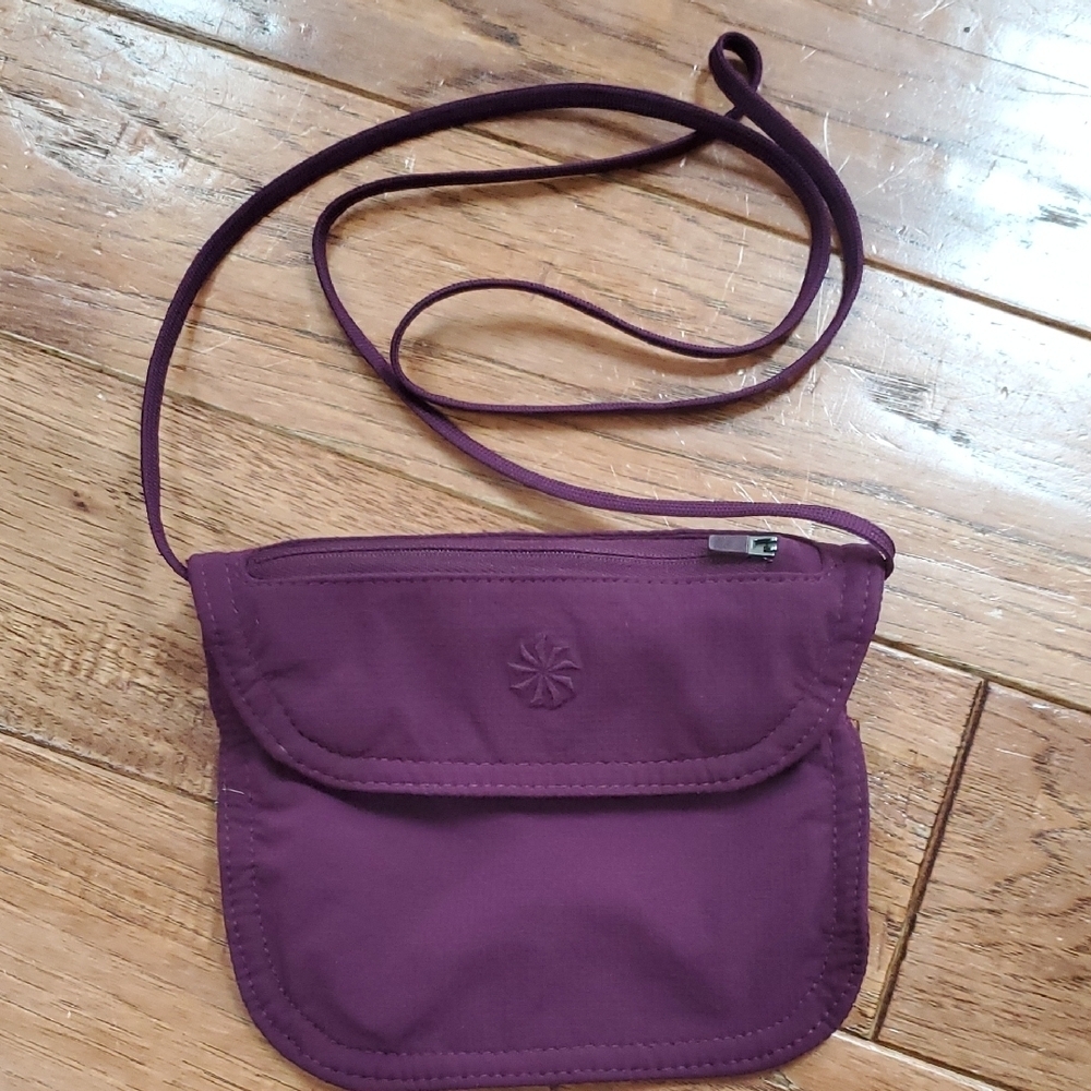 Athleta Trail Running Skort Pouch Crossbody Bag Purple